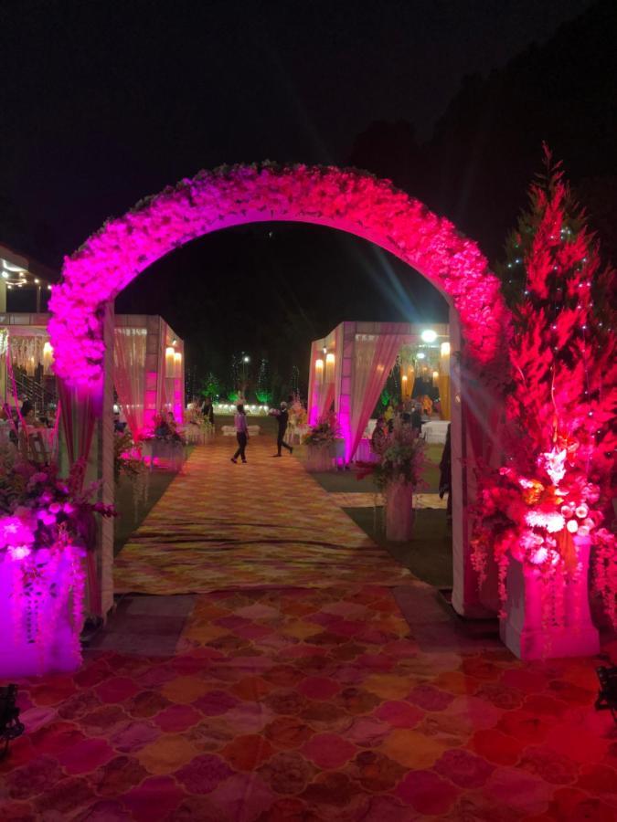 Nakshatra Resort Kunihar Bagian luar foto
